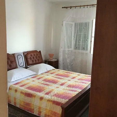 Miranda Apartment *